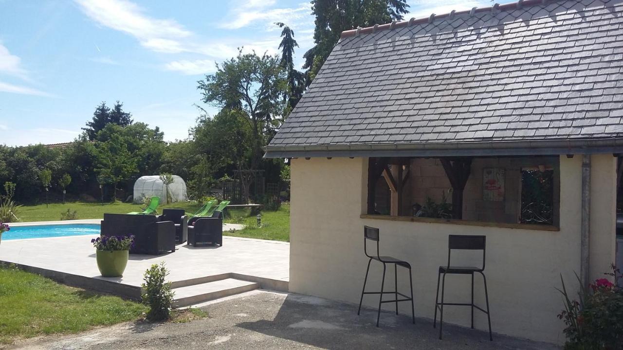 Le Domaine Du Moulin 28 Proche Chartres Bed and breakfast