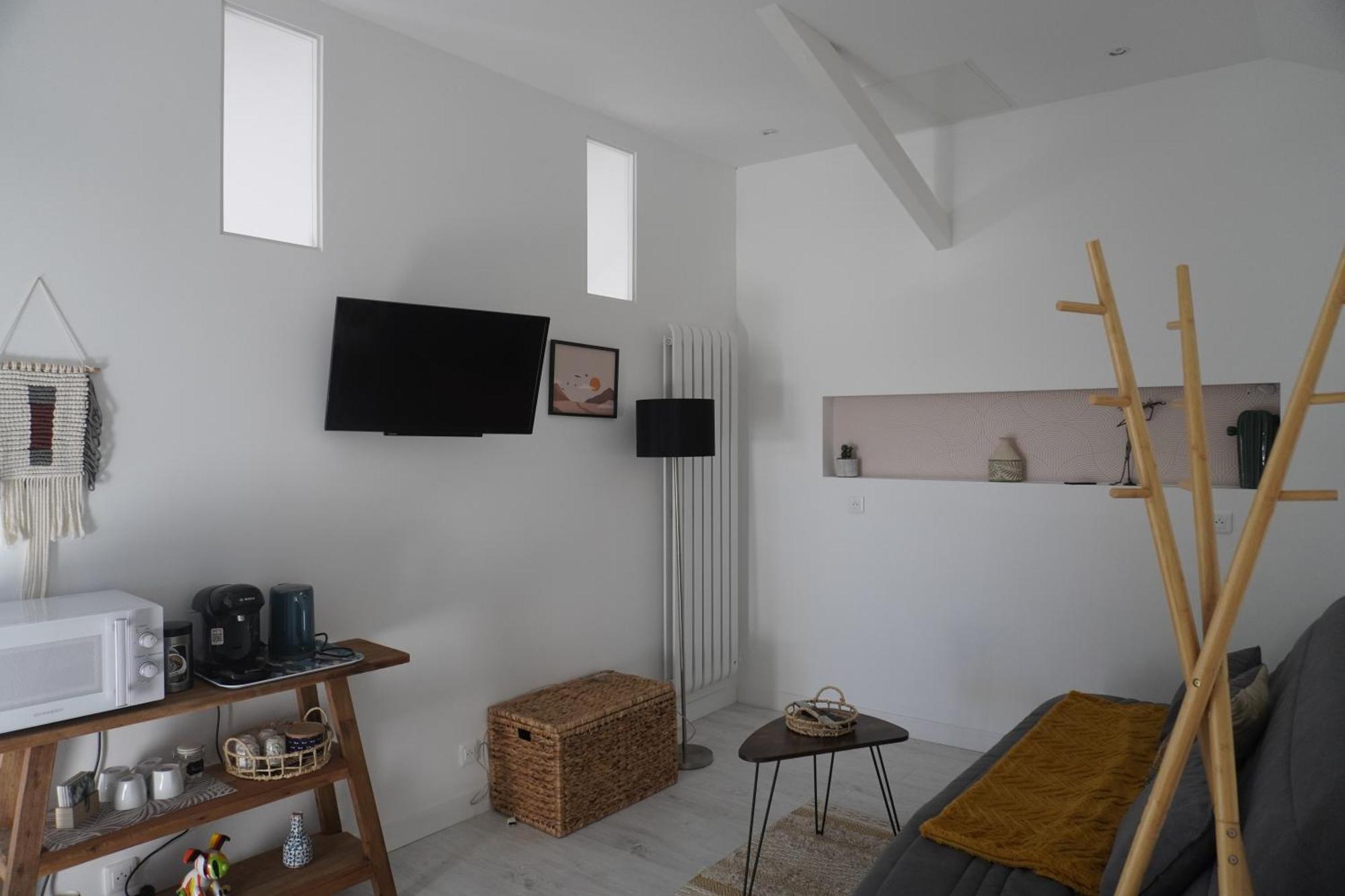 Le Domaine Du Moulin 28 Proche Chartres Bed & Breakfast *